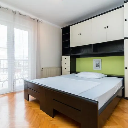 Apartment Drasko *