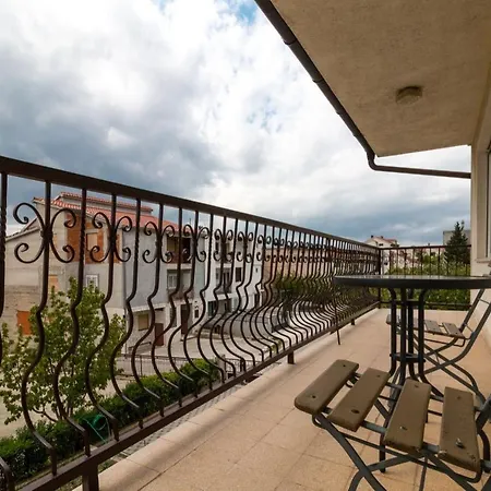 Drasko Apartment